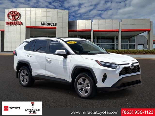 2024 Toyota RAV4 Hybrid XLE