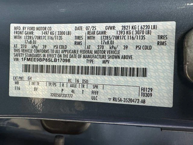 New 2025 Azure Gray Metallic Tri-Coat Ford Badlands® image 31