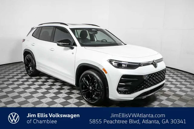 2026 Volkswagen Tiguan SE R-Line Black