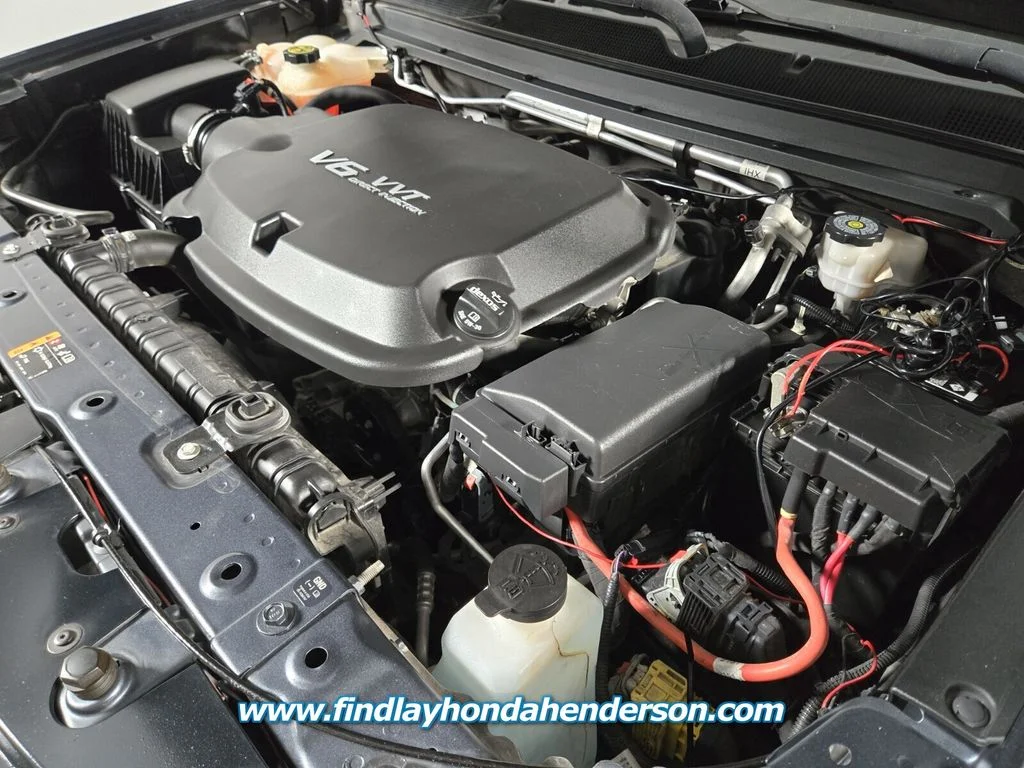 Used 2019 Shadow Gray Metallic Chevrolet ZR2 image 22