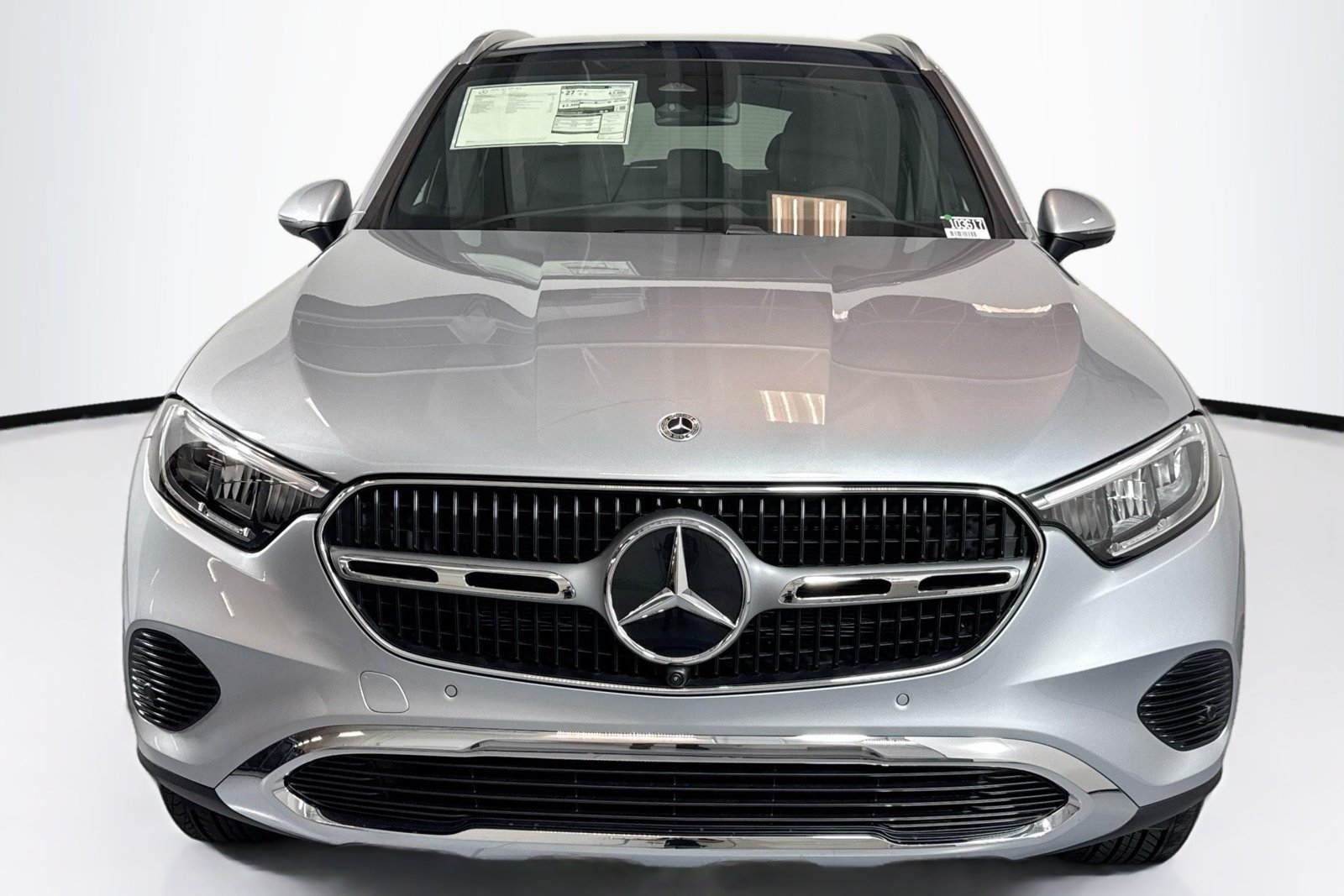 New 2026 Cirrus Silver Metallic Mercedes-Benz GLC 300 image 2