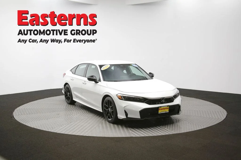 Used 2025 White Honda Sport image 43