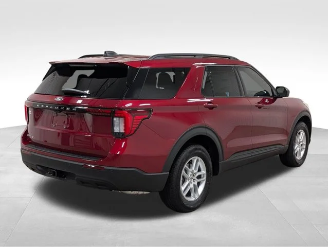New 2027 Ruby Red Metallic Tinted Clearcoat Ford Active image 49