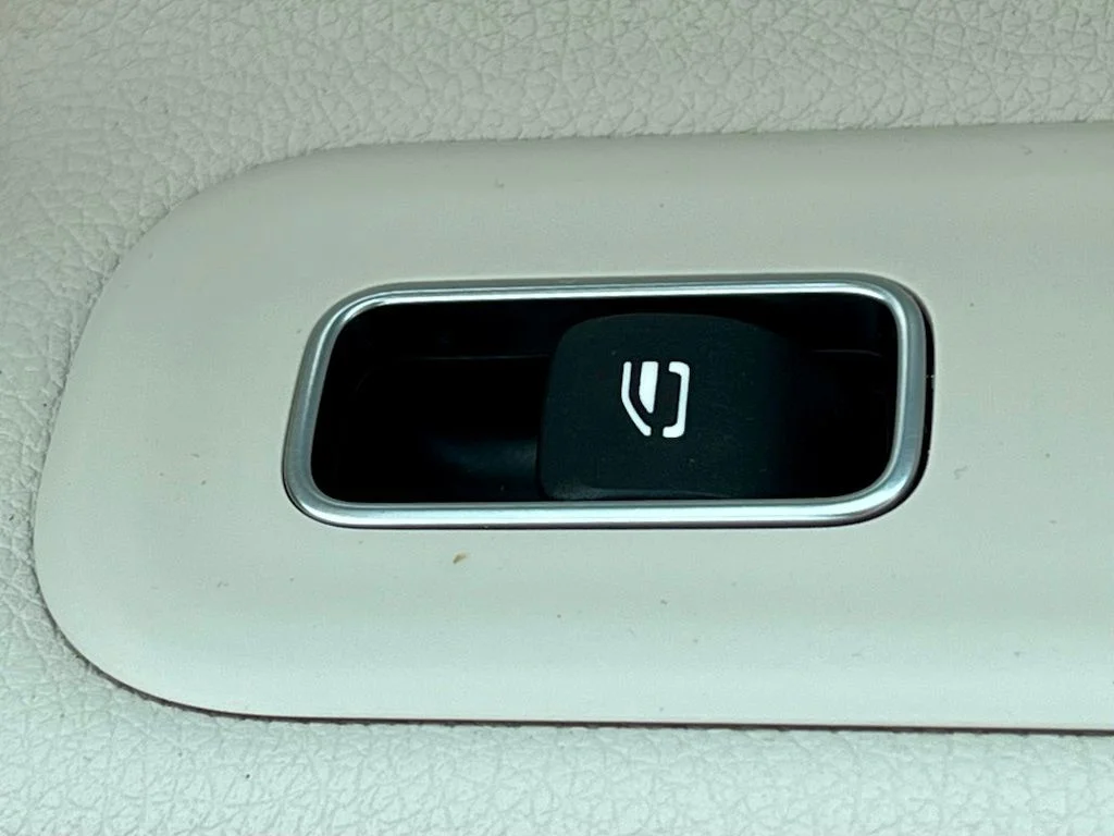 Certified Used 2023  Mercedes-Benz CLA 250 image 37