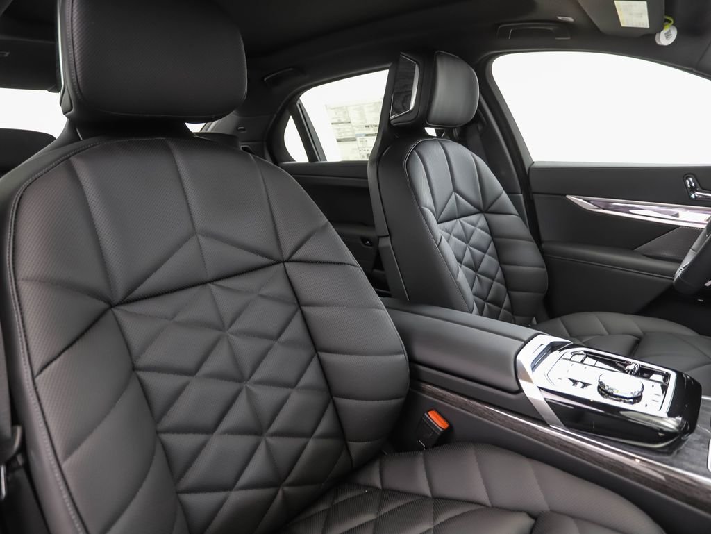 Used 2026 Gray Metallic BMW 740i xDrive image 32