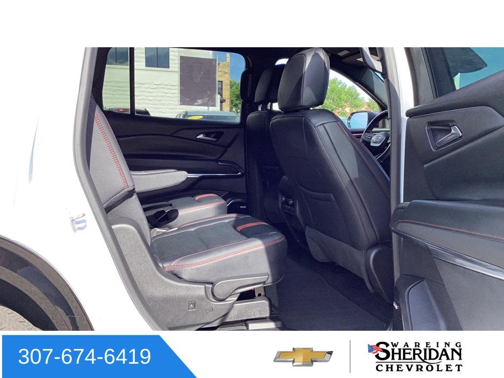Used 2026 Polar White Tricoat Chevrolet RS image 33