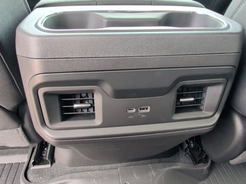 2026 Chevrolet Silverado 1500 LT Trail Boss - Photo 6