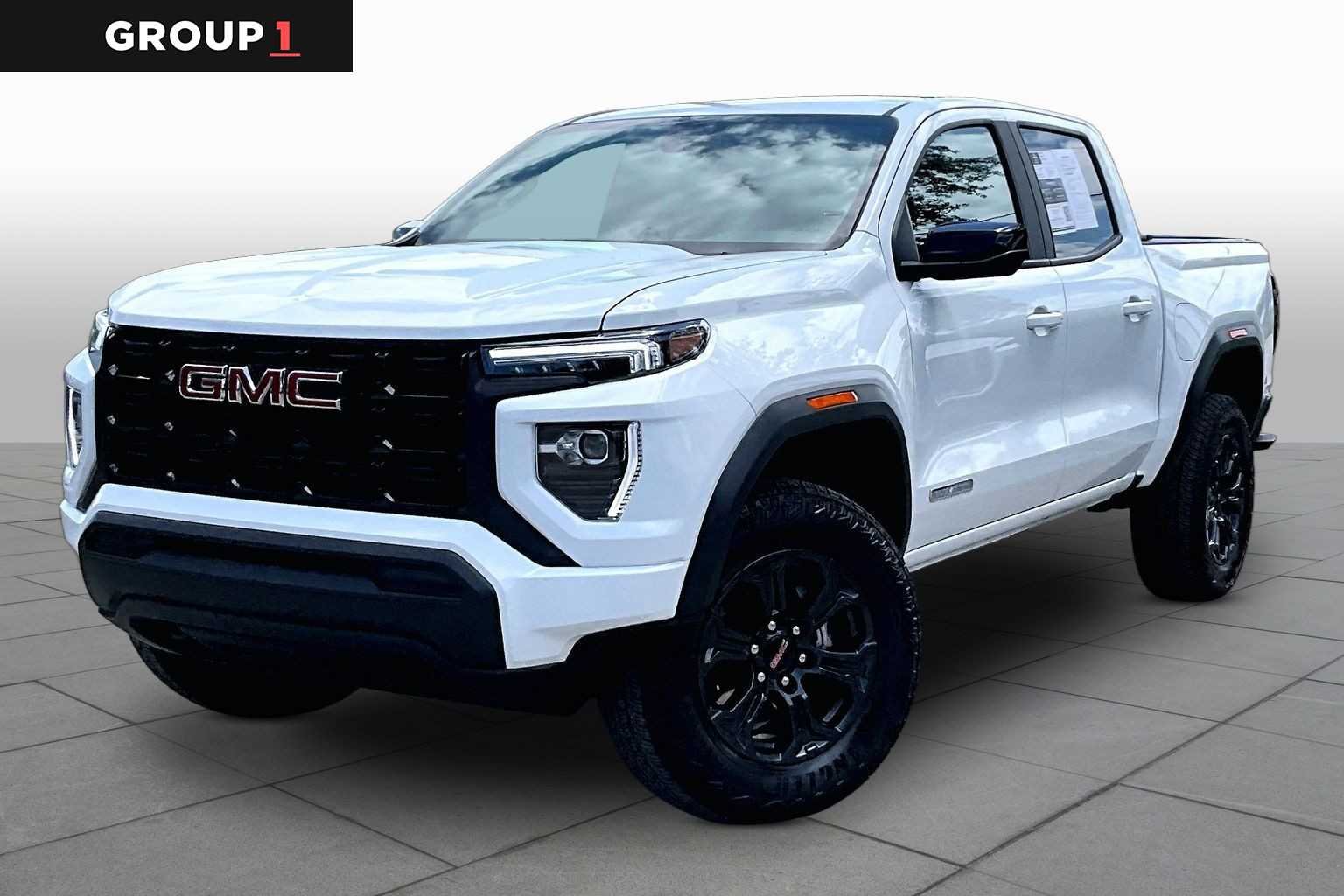 2025 GMC Canyon 2WD Elevation Crew Cab Short Box's photo