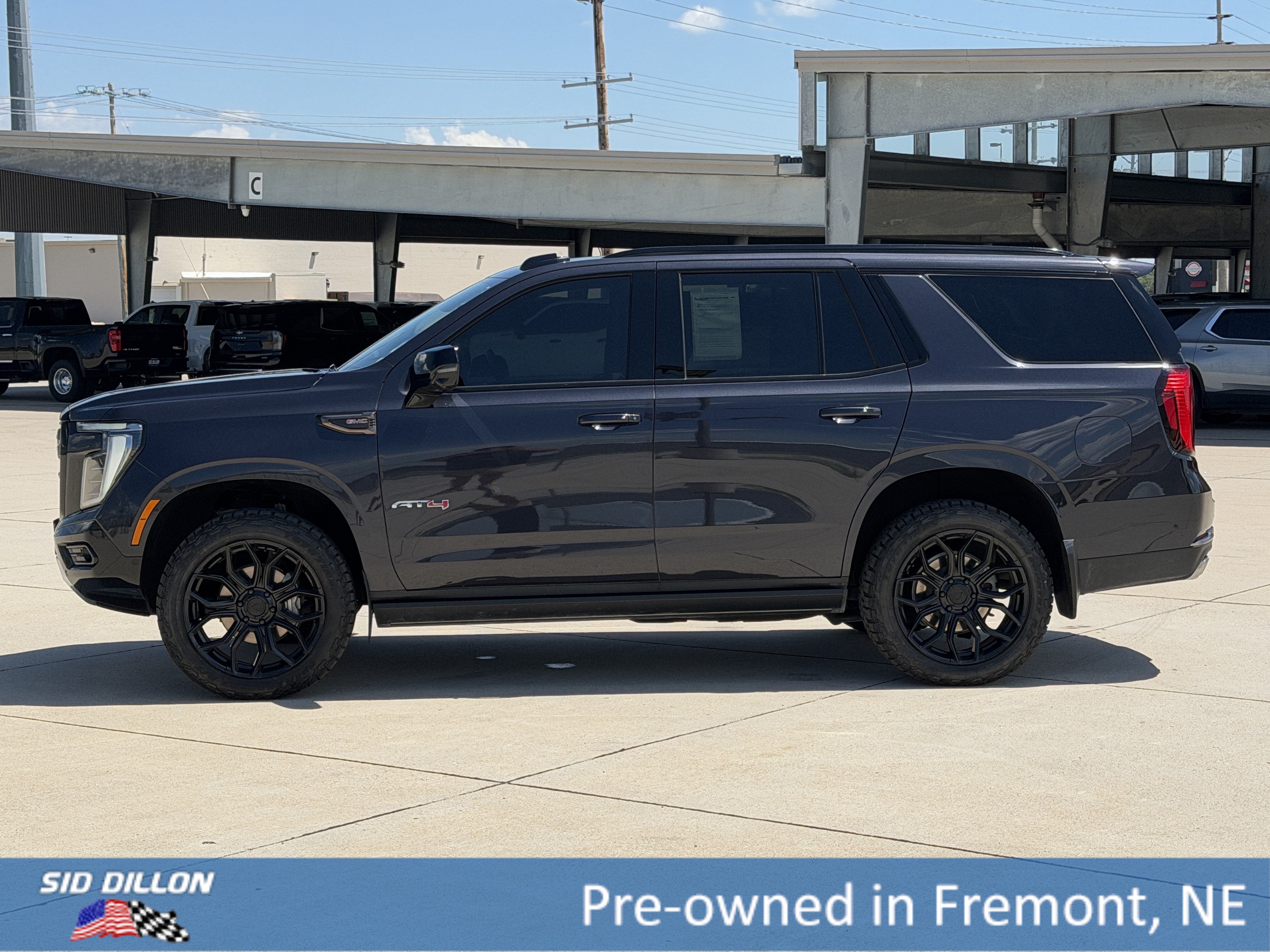 Used 2026 Titanium Rush Metallic GMC AT4 Ultimate image 9