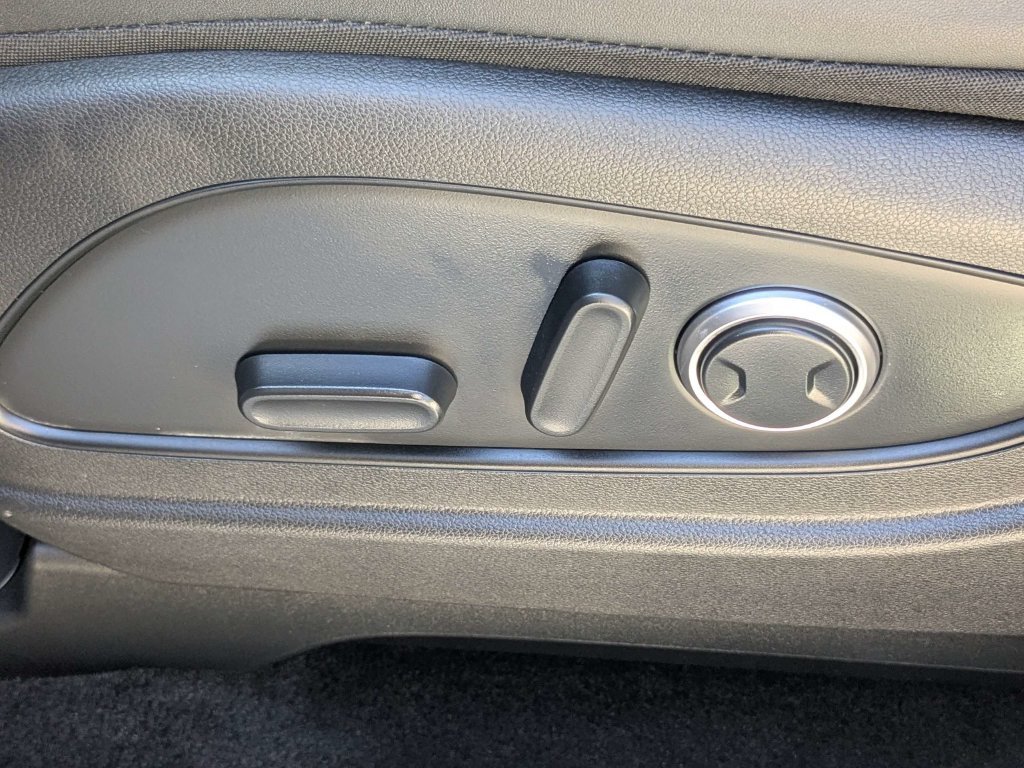 Used 2026 Silver Hyundai SEL image 25