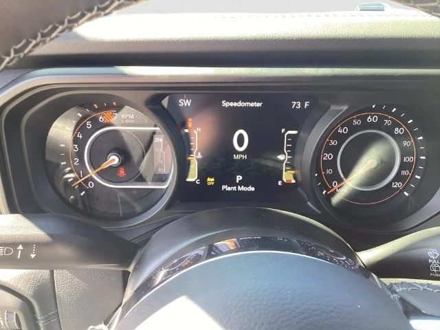 New 2027 Black Jeep 4-DOOR SAHARA image 16