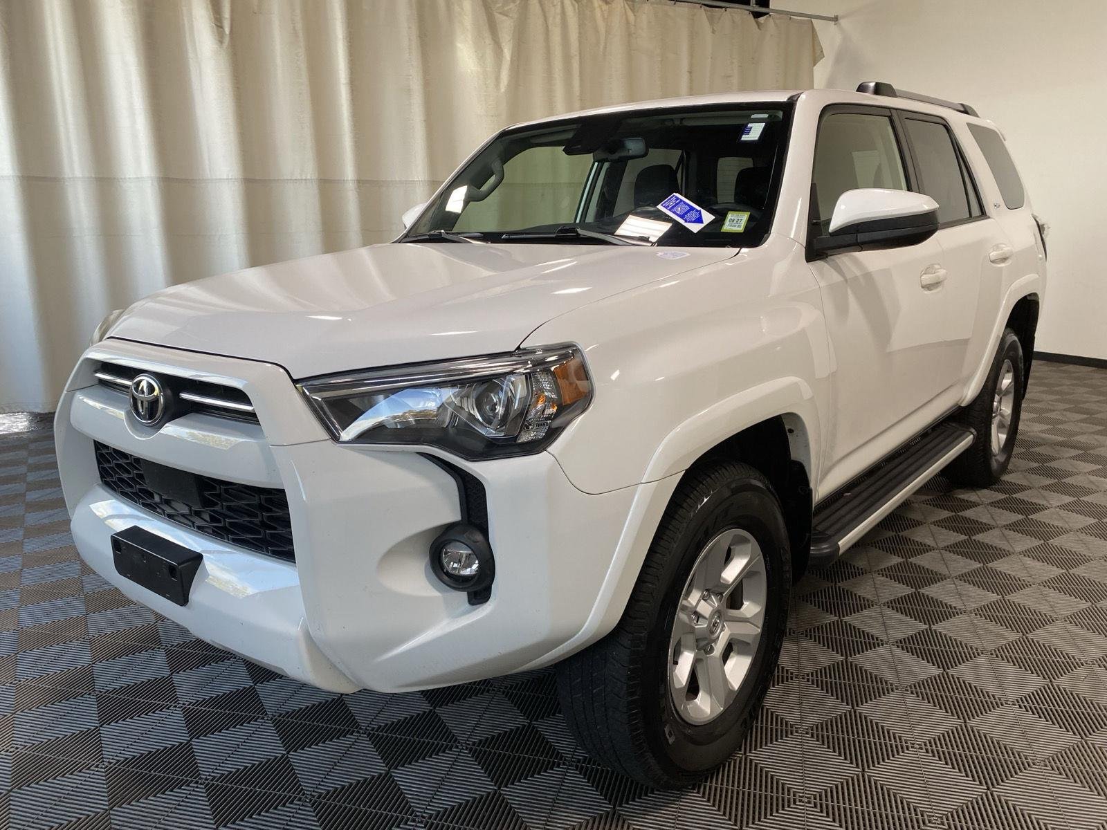 Used 2024 Ice Cap Toyota SR5 image 3