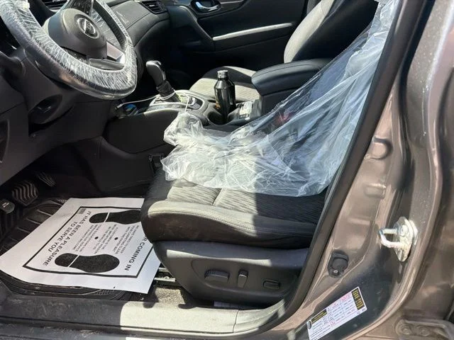 Used 2018 Gray Nissan SV image 10