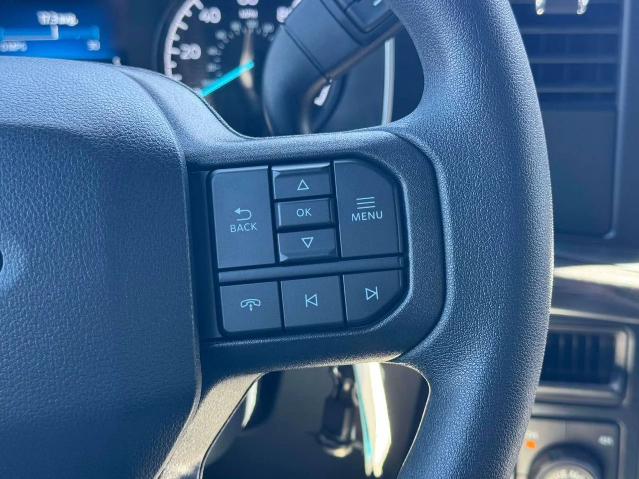 Used 2023 CARBONIZED GRAY METALLIC Ford XL image 24