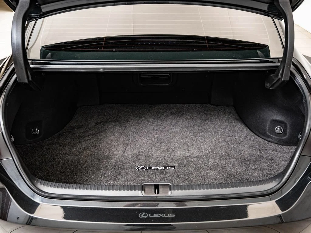 Used 2022 Graphite Black Lexus 300h image 19