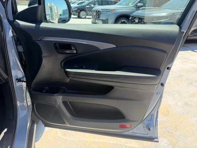 Used 2023 Gray Honda TrailSport image 18