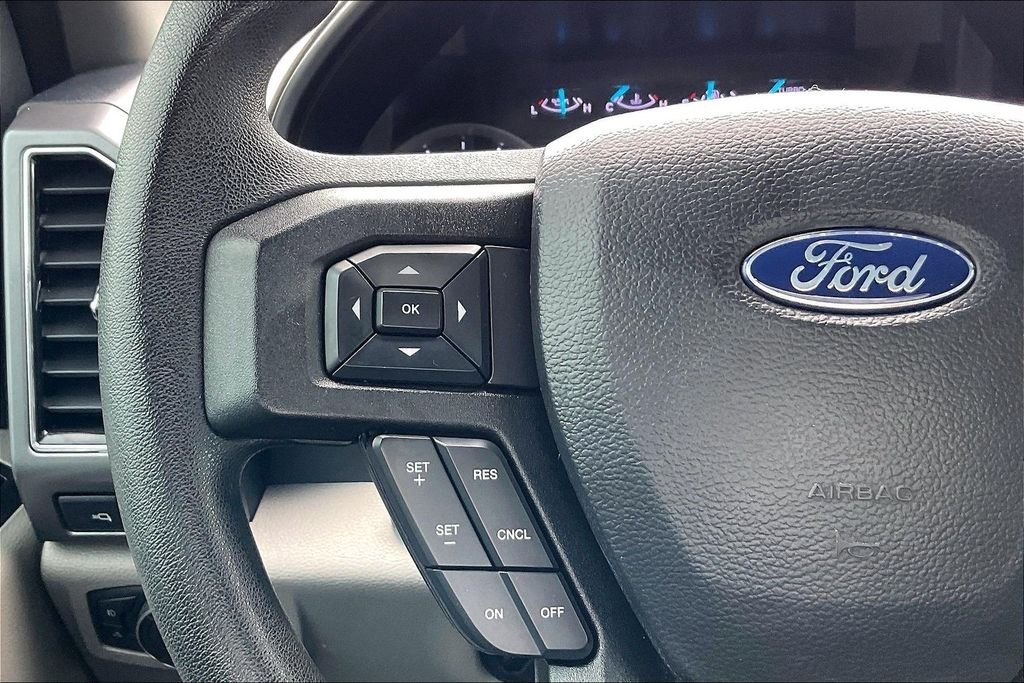 Used 2019 Agate Black Metallic Ford XLT image 10