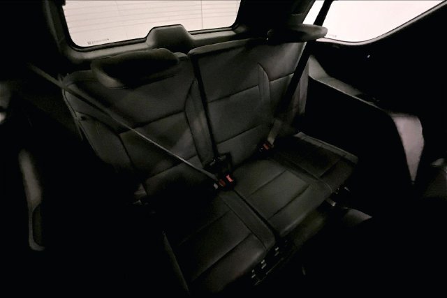 Used 2025 Black Chevrolet Z71 image 33