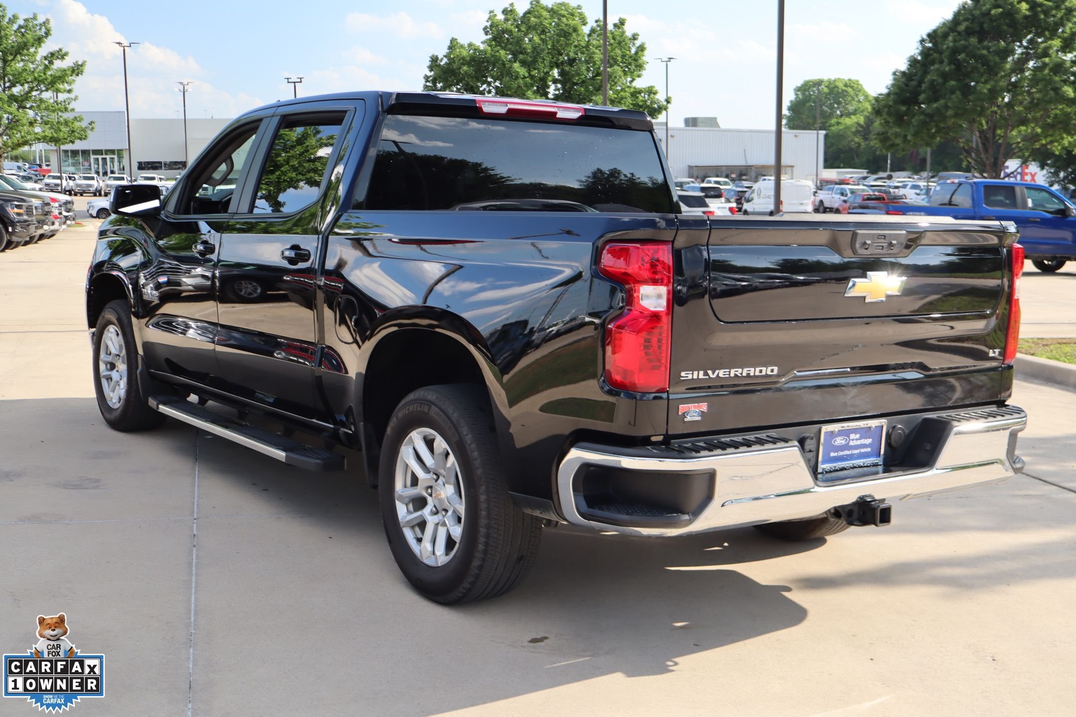 Used 2025 Black Chevrolet LT image 6