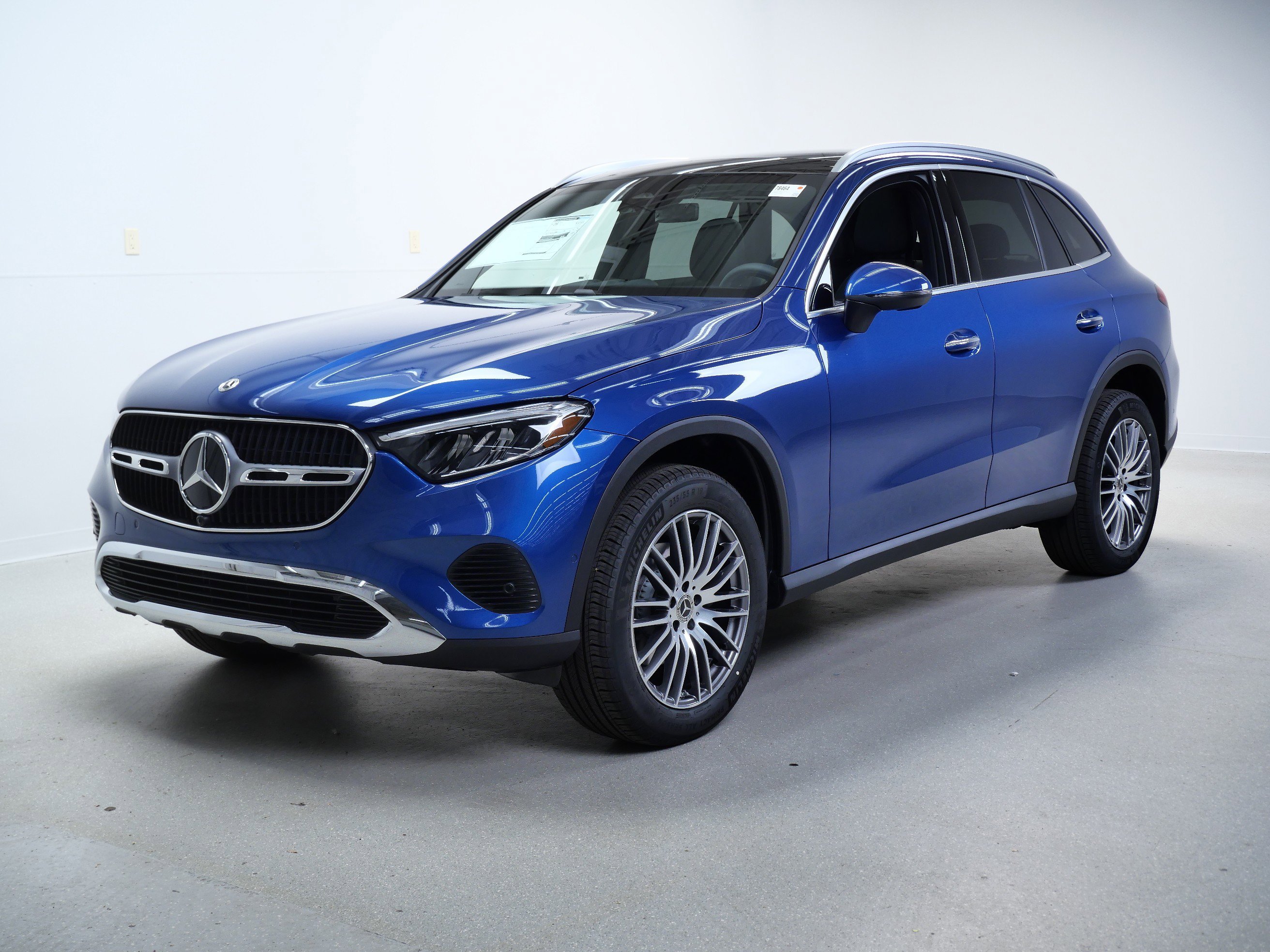 New 2026 Starling Blue Metallic Mercedes-Benz GLC 300 image 4