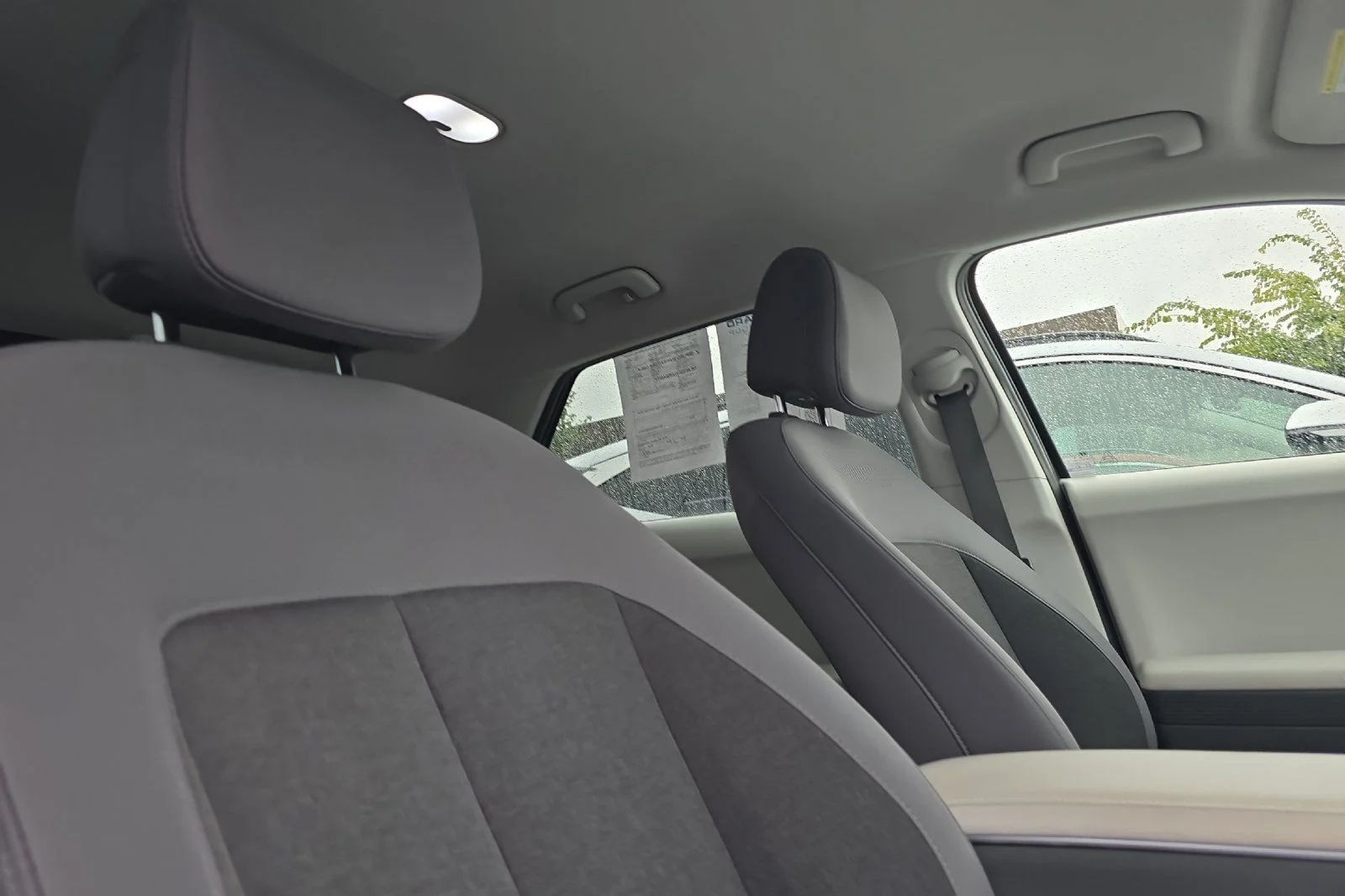 Used 2024 Green Hyundai SEL image 17