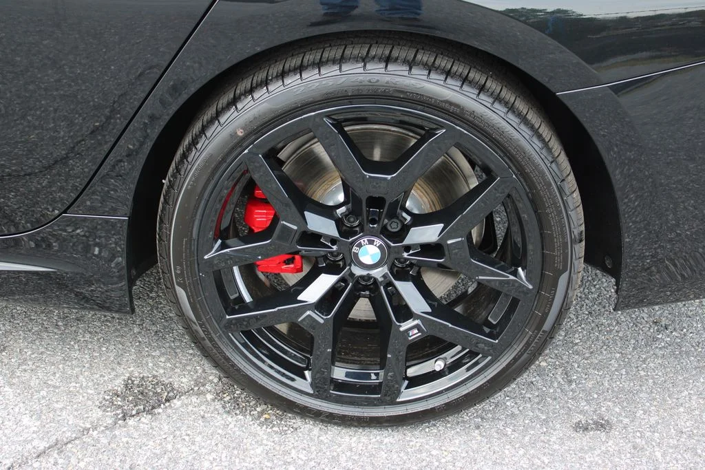 2026 BMW 3 Series 330i - Photo 35