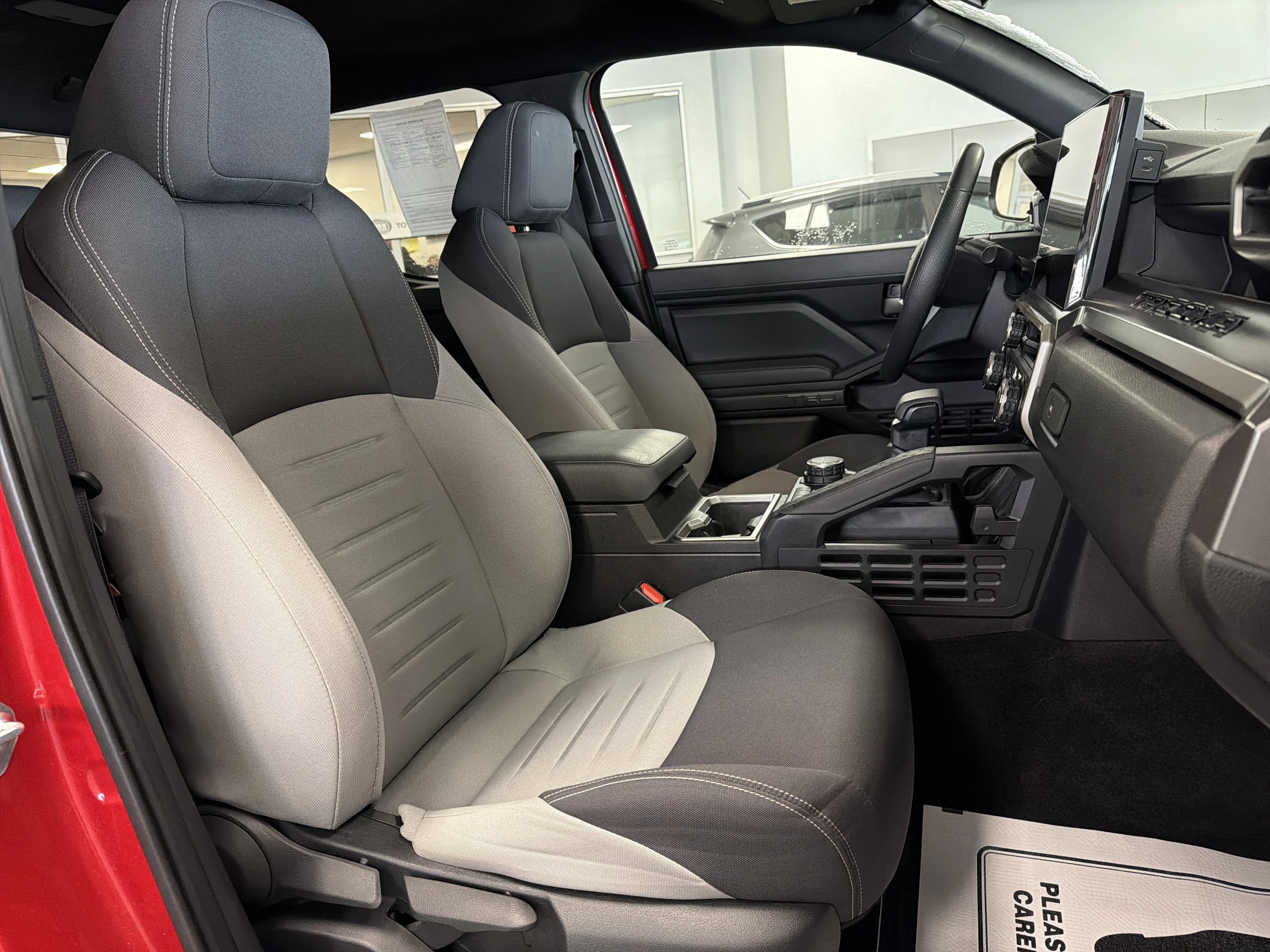 2024 Toyota Tacoma TRD Sport - Photo 35