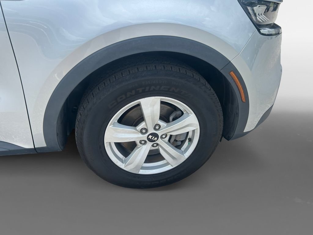 Used 2021 Silver Kia LX image 16