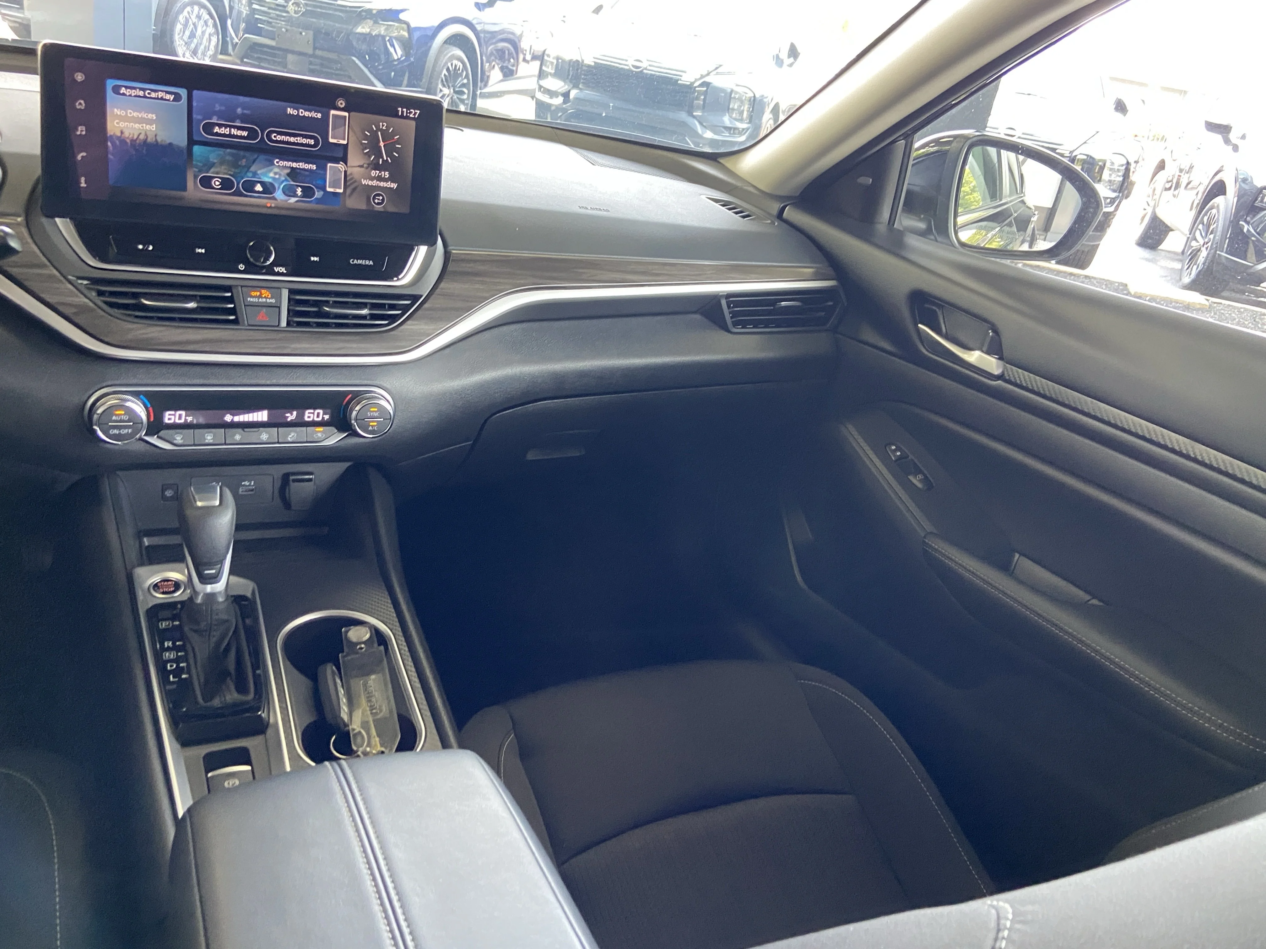 2025 Nissan Altima SV - Photo 16