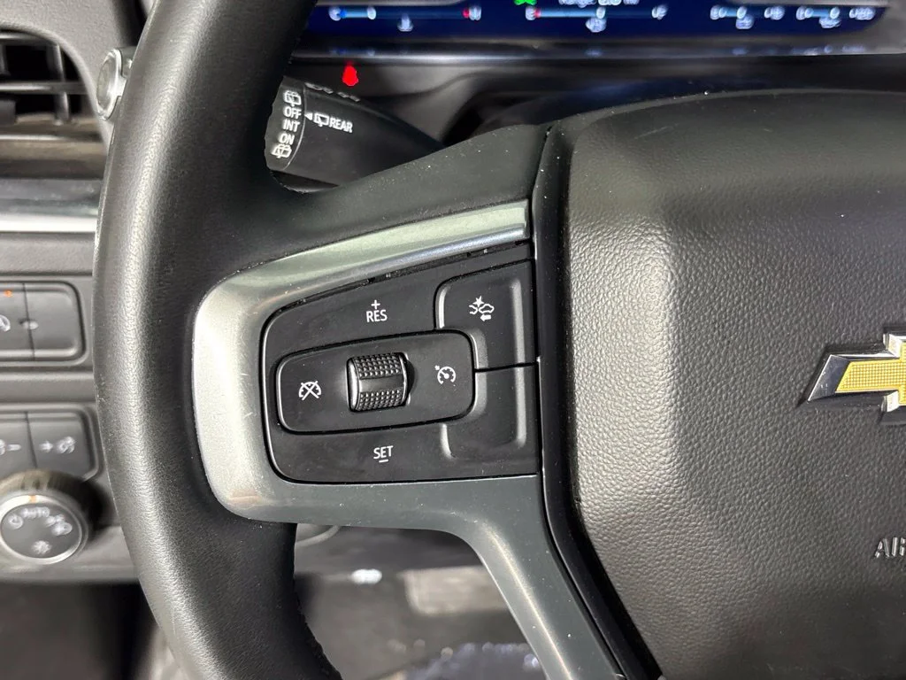 Used 2023 STERLING GRAY METALLIC Chevrolet LT image 39