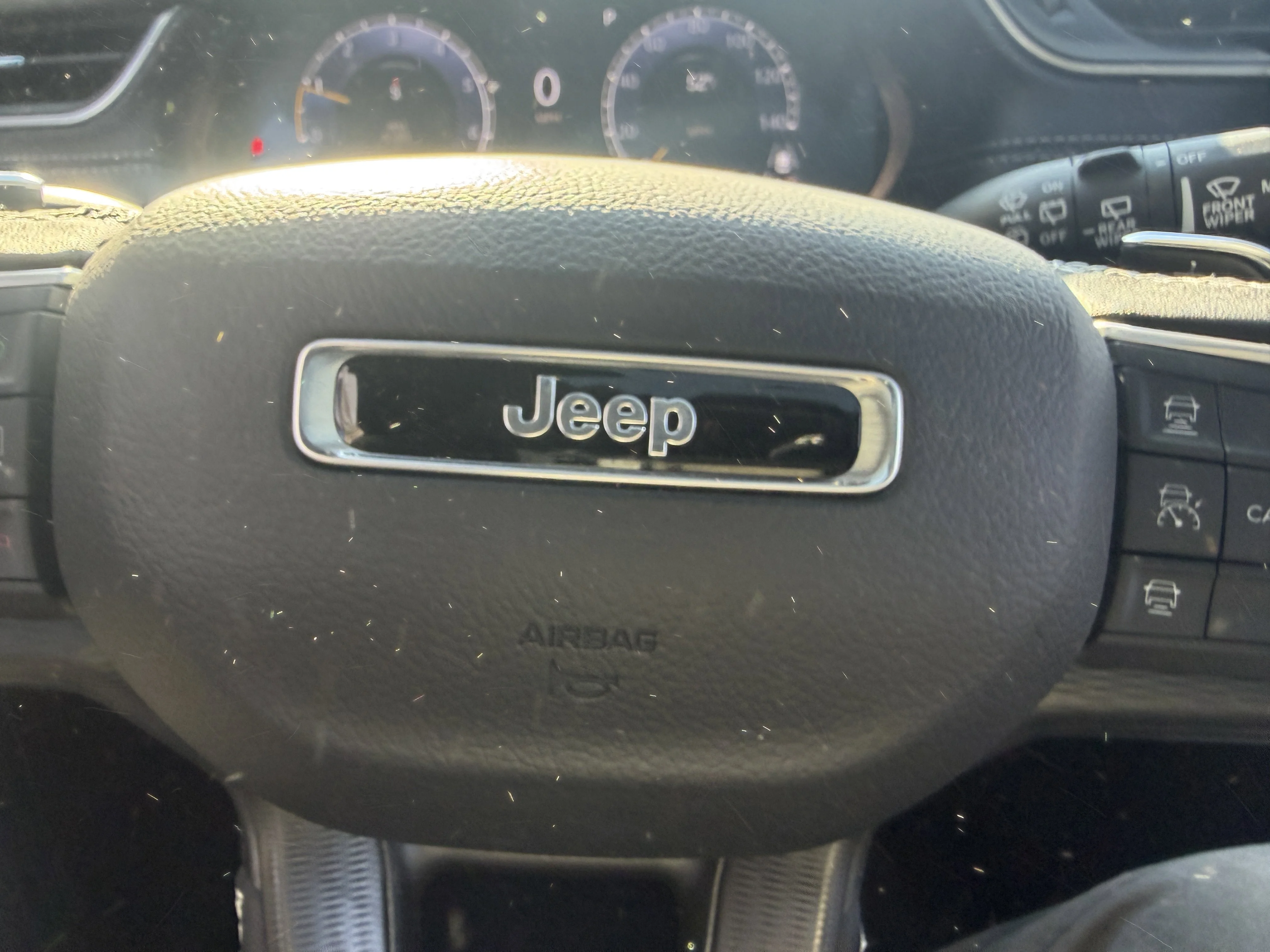 2025 Jeep Grand Cherokee Laredo - Photo 35