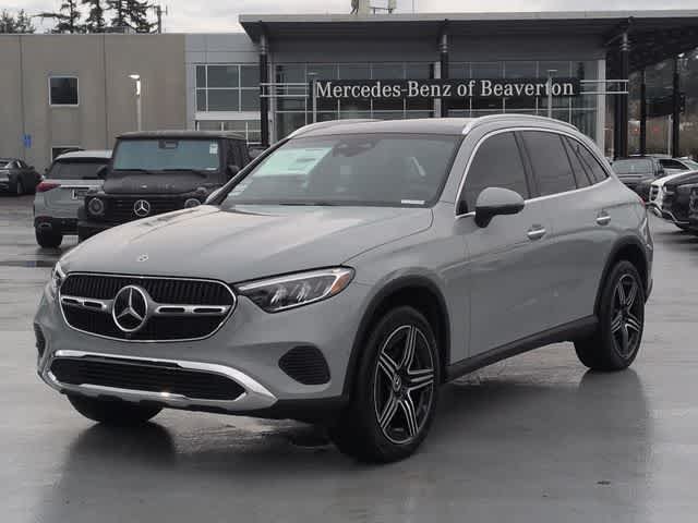 New 2026 MANUFAKTUR Alpine Grey Mercedes-Benz GLC 300 image 4
