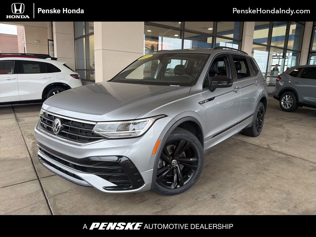 2023 Volkswagen Tiguan SE R-LINE BLACK