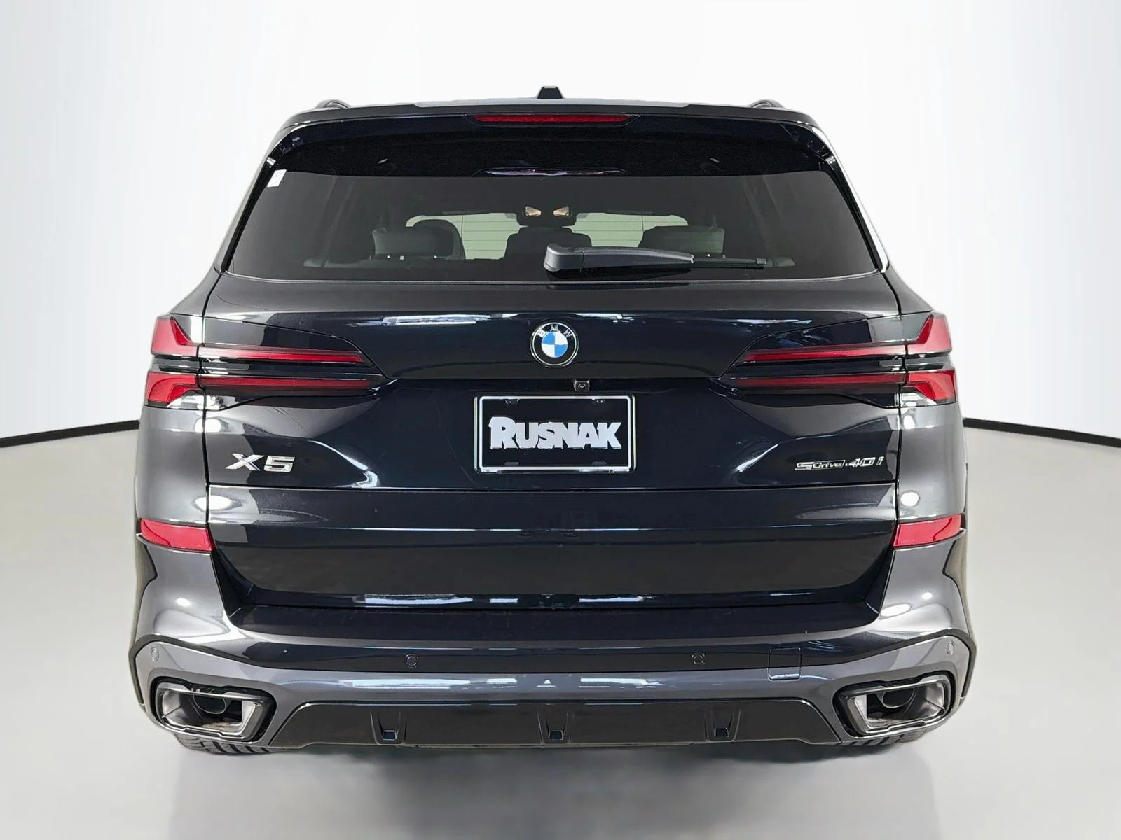 New 2026 Black Sapphire Metallic BMW sDrive40i image 6