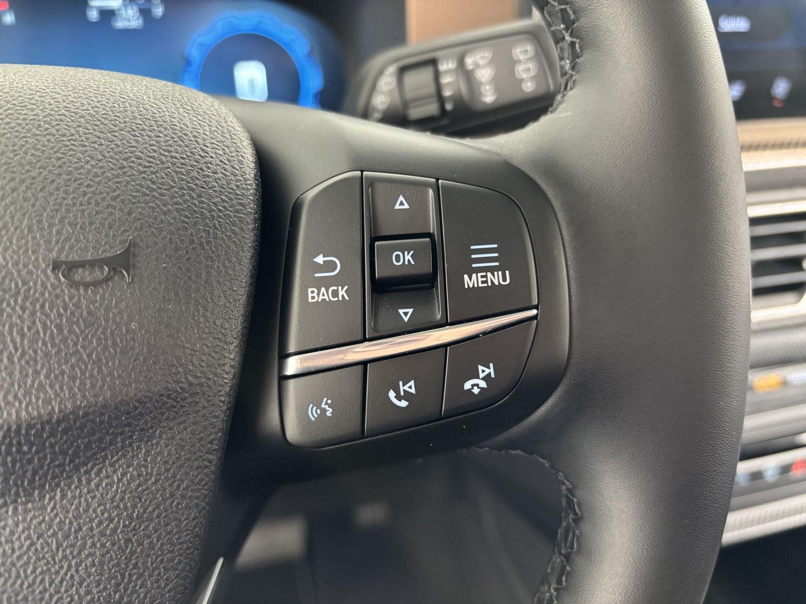 New 2025 Velocity Blue Metallic Ford Outer Banks® image 76