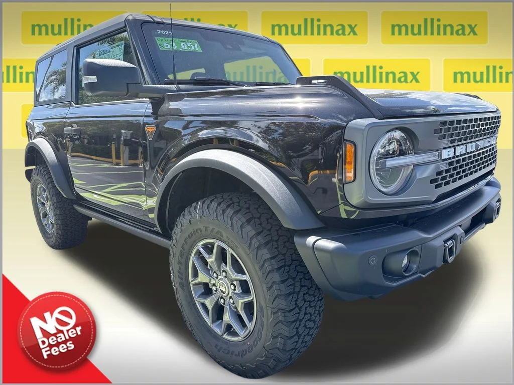 New 2025 Black Ford Badlands image 1