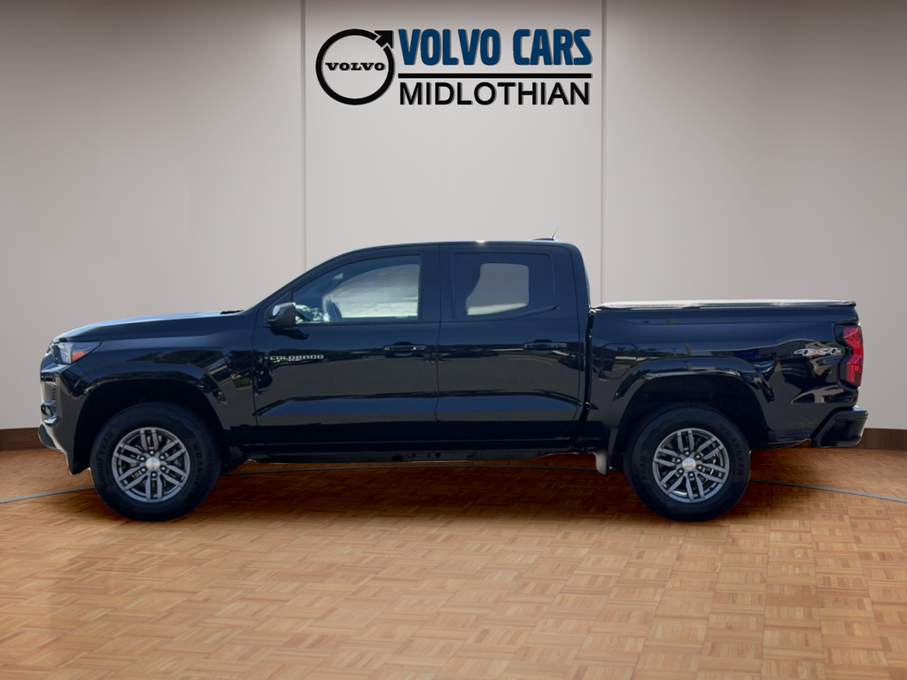 Used 2023 Black Chevrolet LT image 22