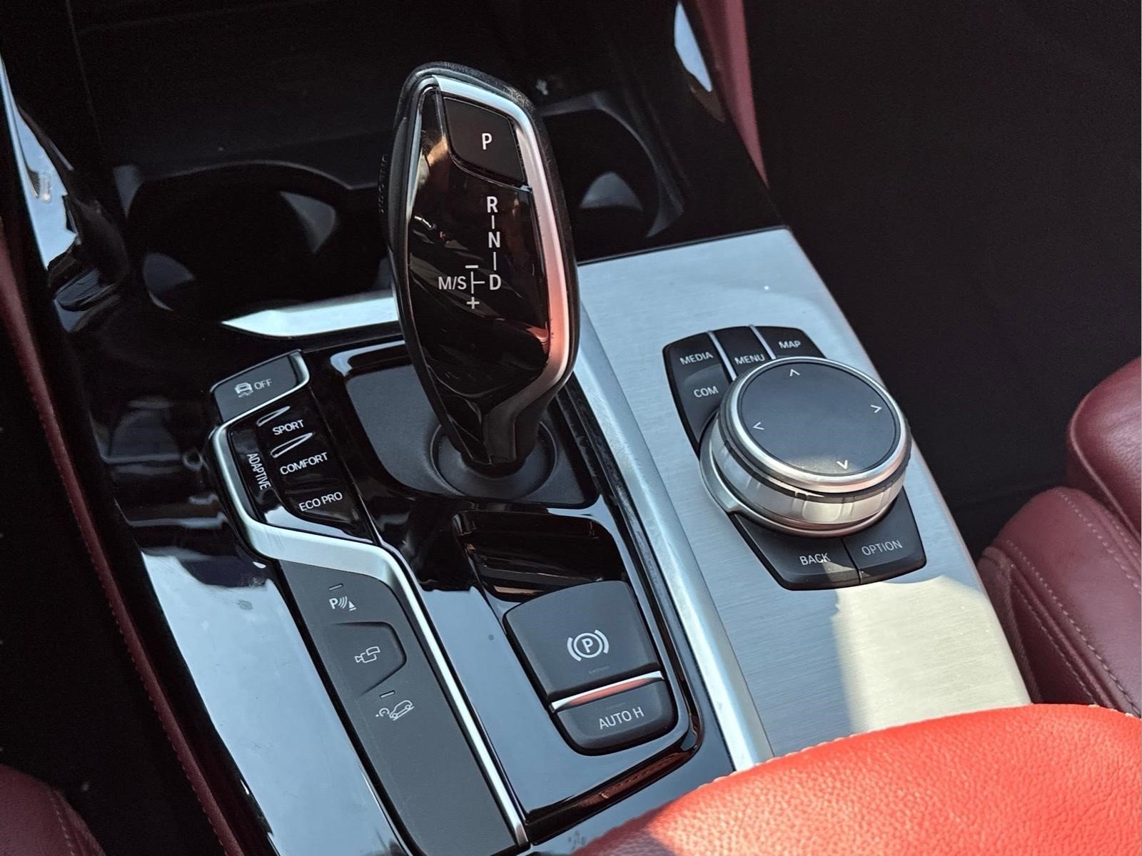 Used 2019 Black Sapphire Metallic BMW M40i image 27