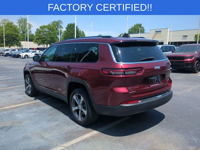 Used 2023 Red Jeep Limited image 3