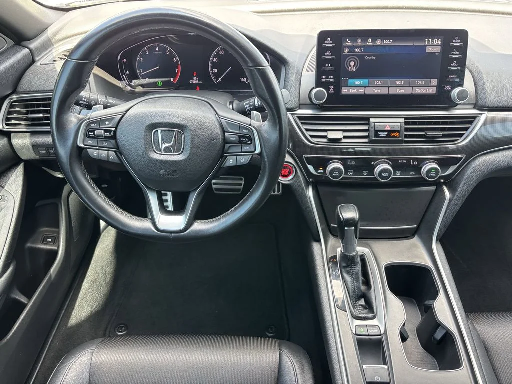 Used 2019  Honda Sport image 3