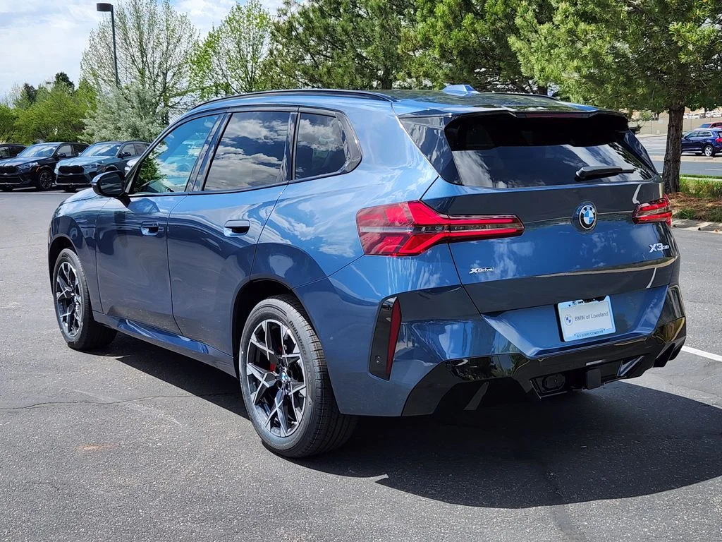 New 2026 Arctic Race Blue metallic BMW 30 xDrive image 3