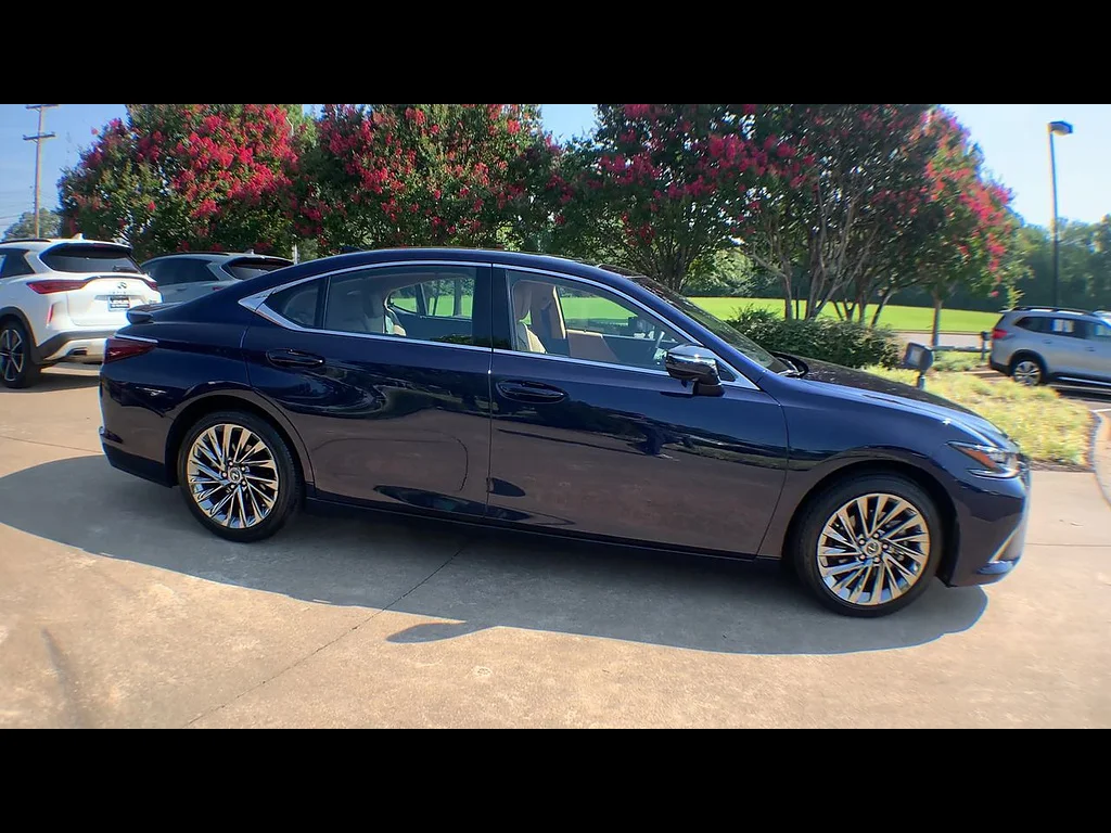 Certified Used 2025 NIGHTFALL MICA Lexus 350 Ultra Luxury image 9