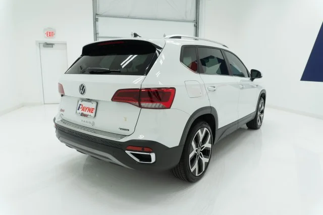 Used 2023 WHITE Volkswagen SEL image 7