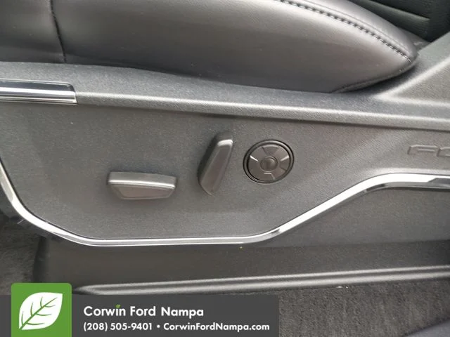 New 2026 Avalanche Ford Platinum image 12