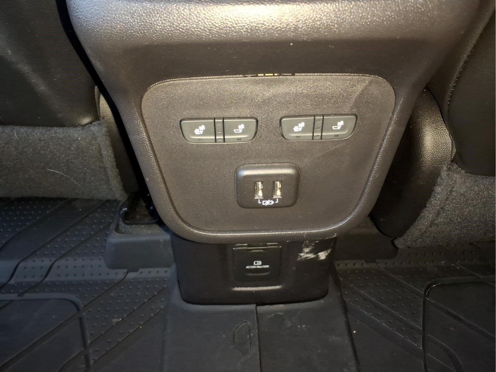 Used 2024 Iridescent Pearl Tricoat Chevrolet Premier image 15
