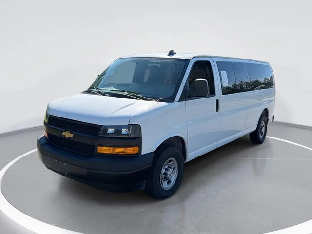 Used 2025 White Chevrolet LS image 1
