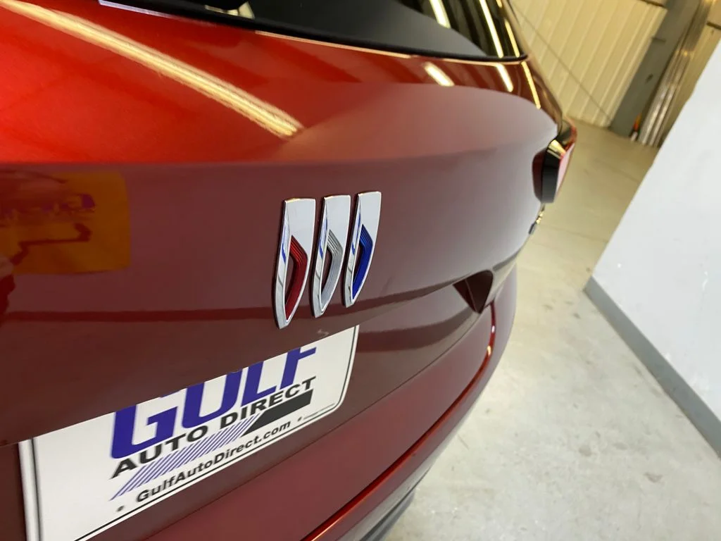 Used 2024 Red Buick Sport Touring image 17