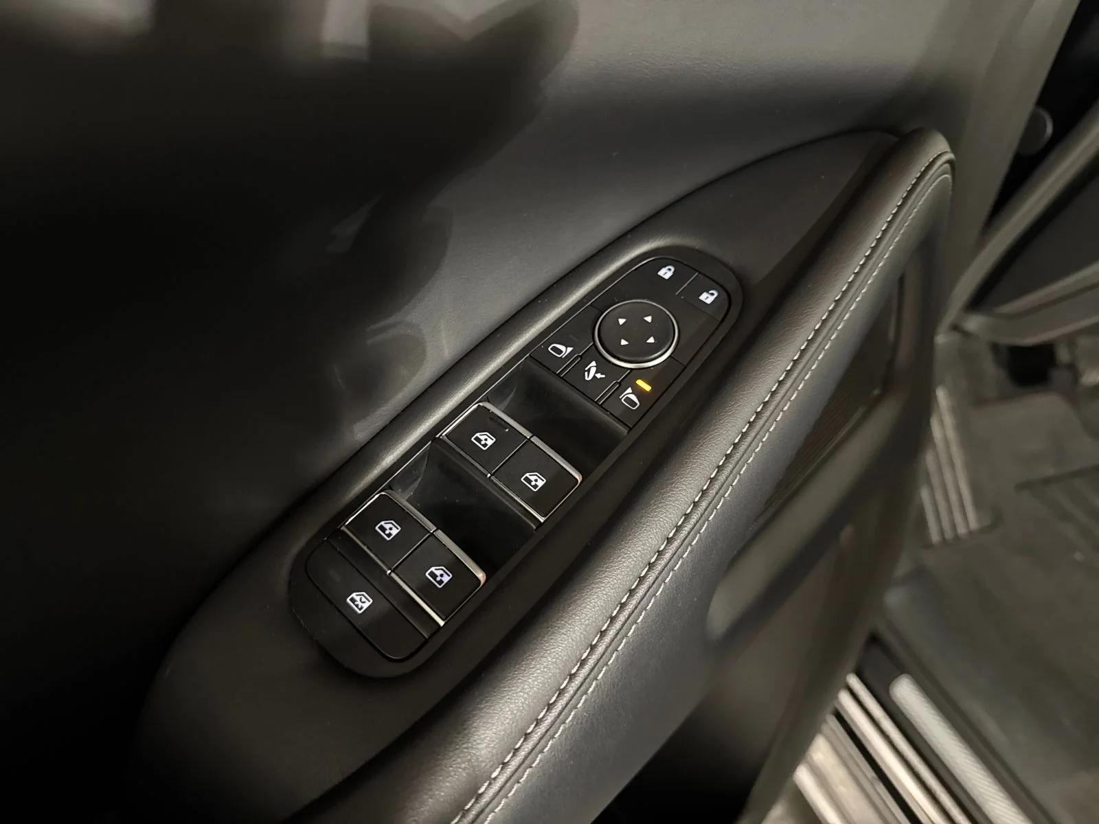 2025 INFINITI QX60 PURE - Photo 21
