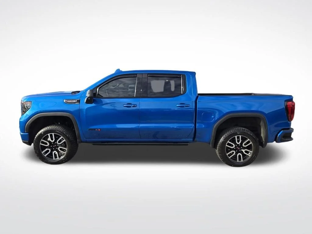 Used 2024 Blue GMC AT4 image 9