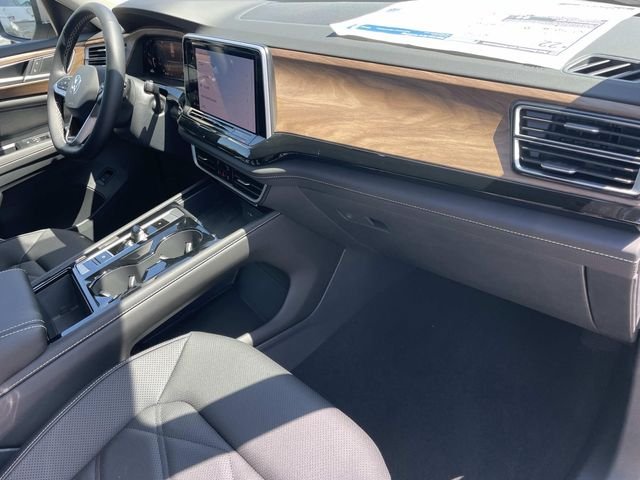 New 2026 Gray Volkswagen 2.0T SE w/Technology image 29